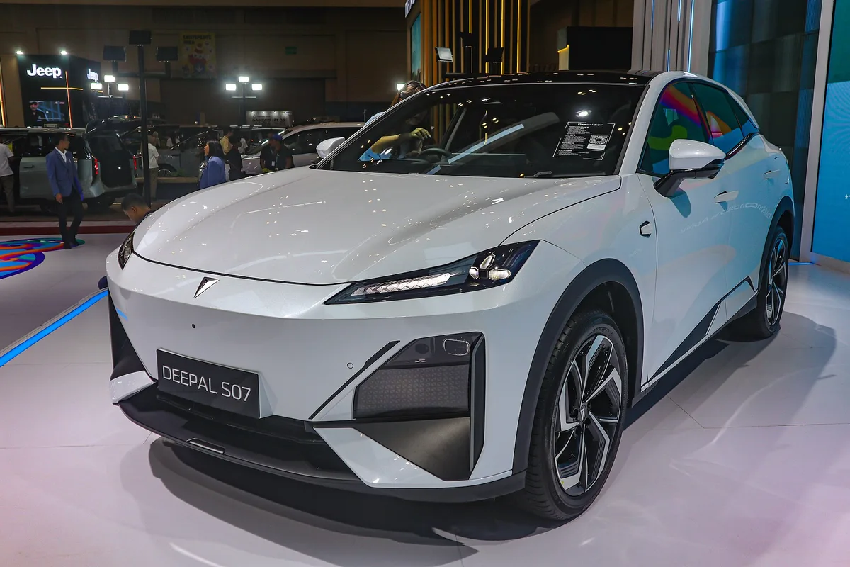 Changan Deepal S07 L