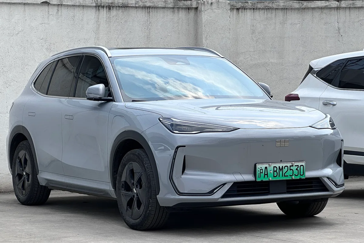 Geely E5 Aspire
