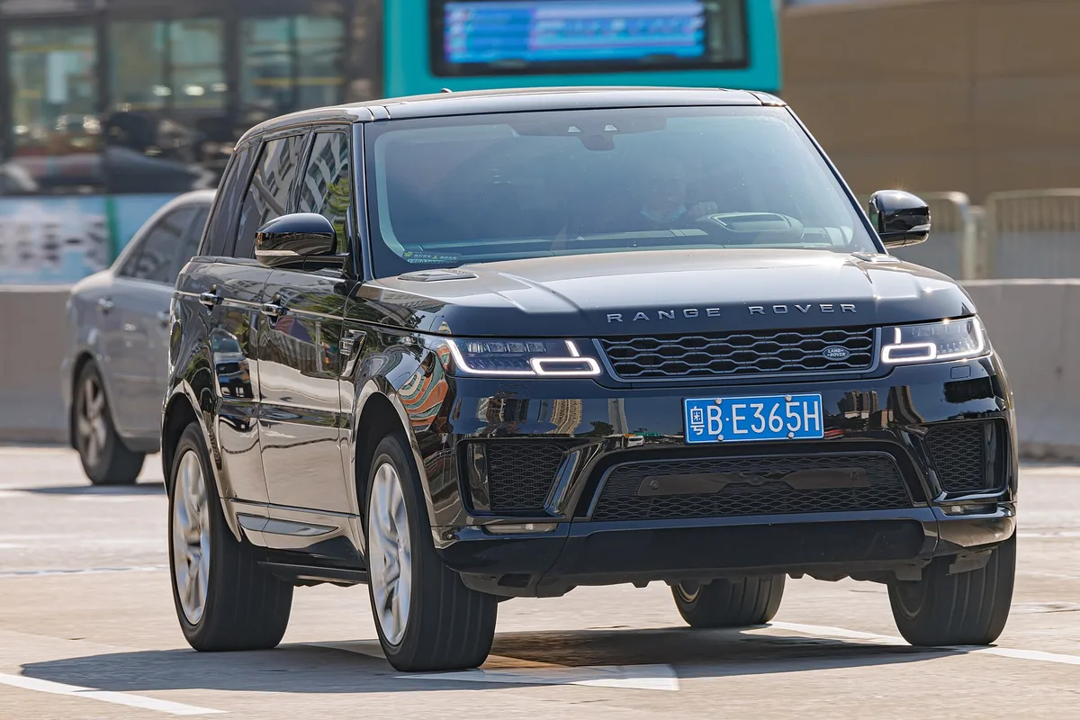 Range Rover Sport P460e