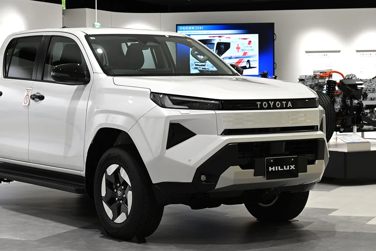 Toyota Hilux 48V mild hybrid